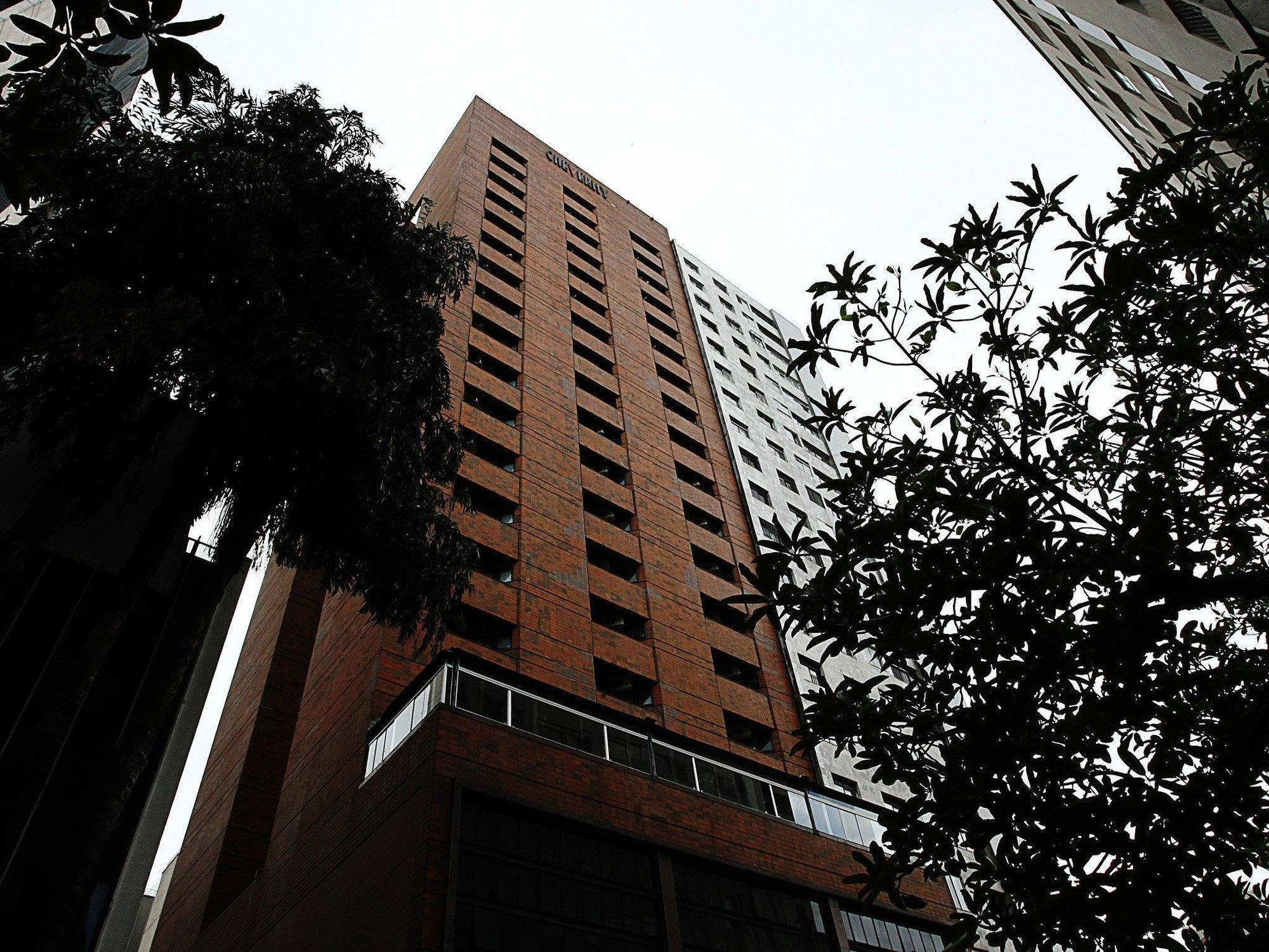 舍维尔尼公寓酒店 贝洛哈里桑塔 外观 照片